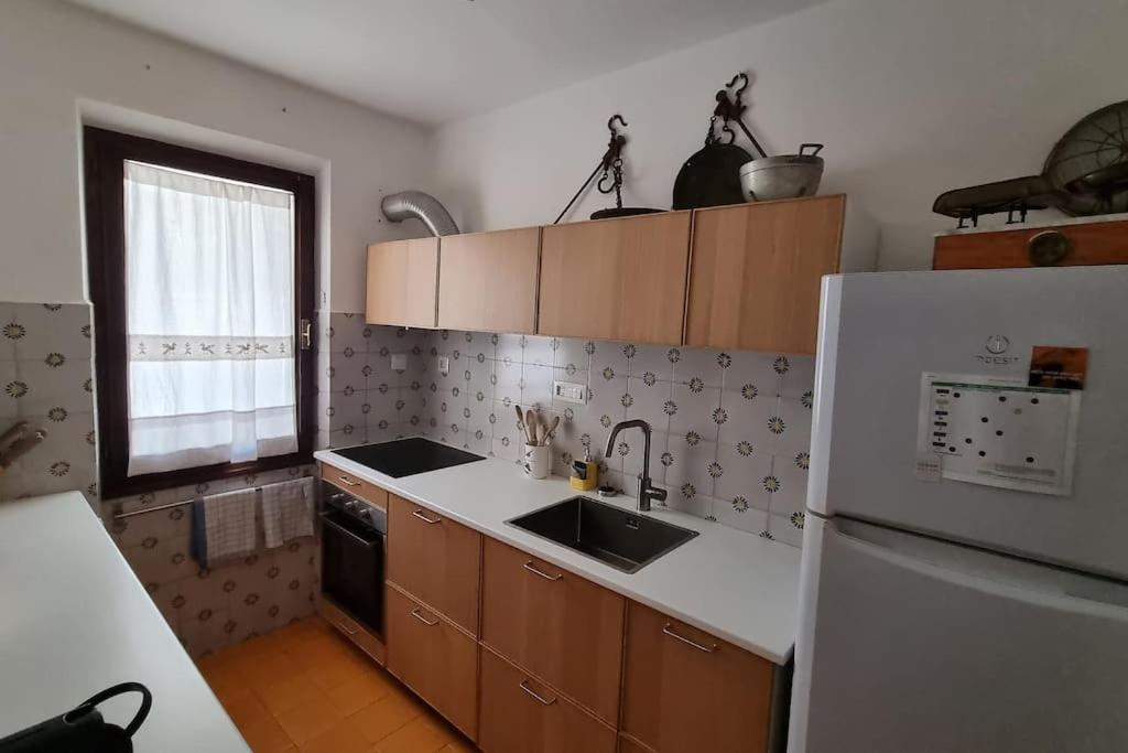 Terrazza Vista Mare 3 Camere 2 Bagni อาลเกโร ภายนอก รูปภาพ