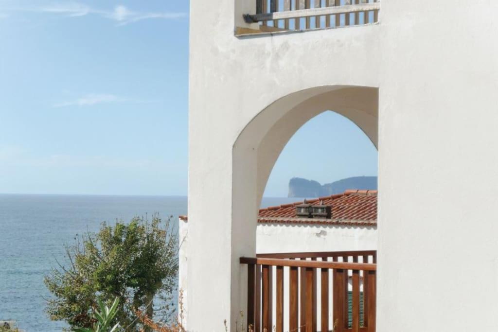 Terrazza Vista Mare 3 Camere 2 Bagni อาลเกโร ภายนอก รูปภาพ